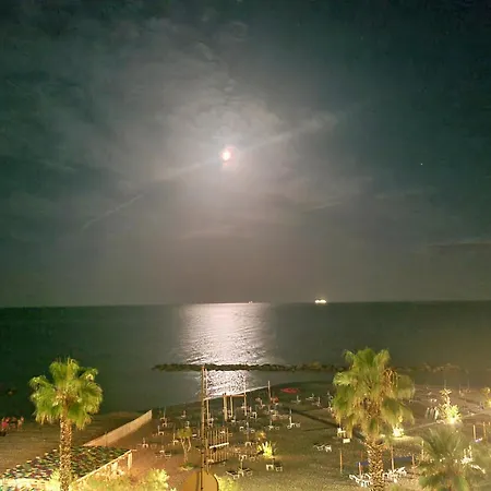 La Finestra Sul Mare *