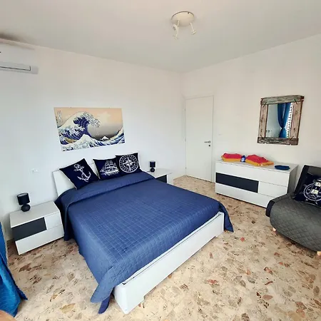 La Finestra Sul Mare Apartment Ventimiglia