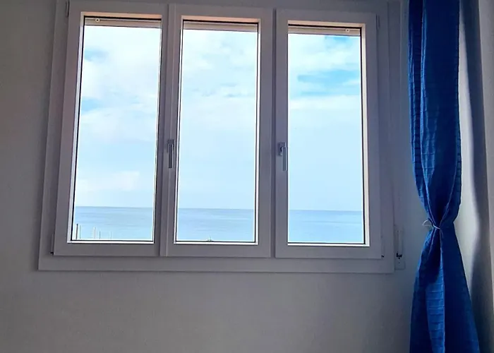 La Finestra Sul Mare Appartamento *