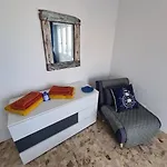 Апартаменты La Finestra Sul Mare Вентимилья