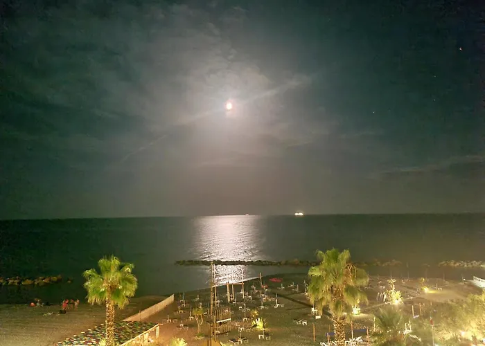 La Finestra Sul Mare *
